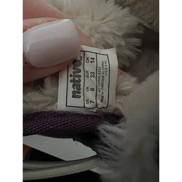 Native Kid/Girl's Luna Beetle Faux Fur Lined Purple/Bone Winter Boots Size C7 - Picture 14 of 14